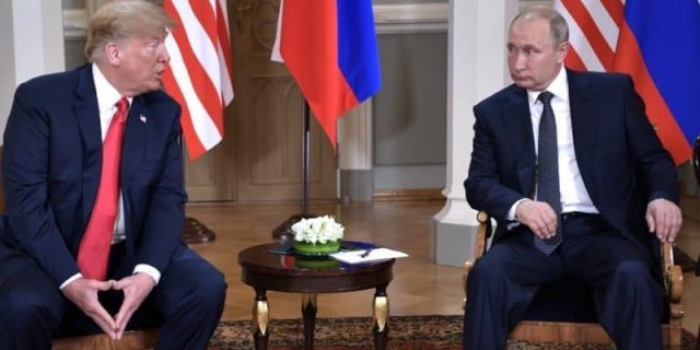 Trump si Putin la Helsinki sursa kremlin ru