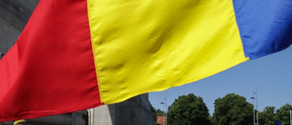 Cum este prezentat poporul român într-un raport publicat pe site-ul Administrației Prezidențiale și discutat de președintele Nicușor Dan cu autorii din societatea civilă: ”Înclinație spre improvizație și descurcăreală / Cultul amânării, resemnare non-conflictuală” / Raportul cere reforma serviciilor de informații