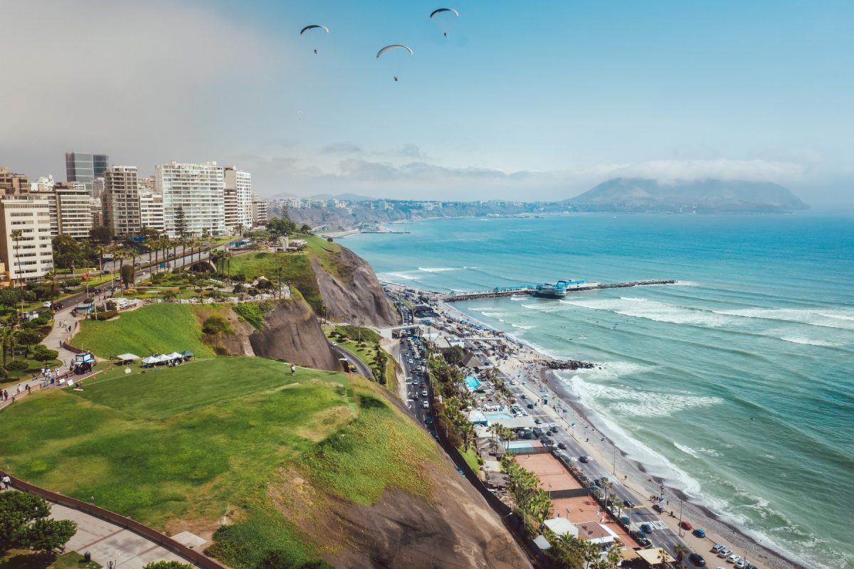 Peru declară stare de urgenţă în 40% dintre districte înaintea ploilor aduse de El Nino