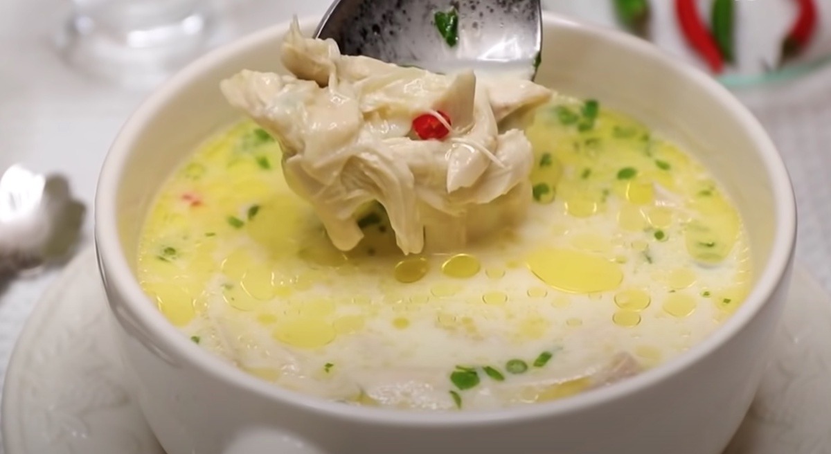 Nu sarmalele. Ciorba este adevăratul simbol gastronomic al României / Cosmin Dragomir (jurnalist culinar): „Ciorbele sunt chintesența bucătăriei tradiționale”