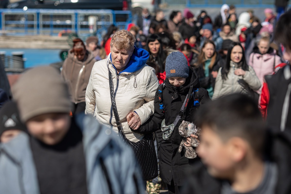 Comisia Europeană propune prelungirea cu încă un an a protecției acordate persoanelor care fug din Ucraina