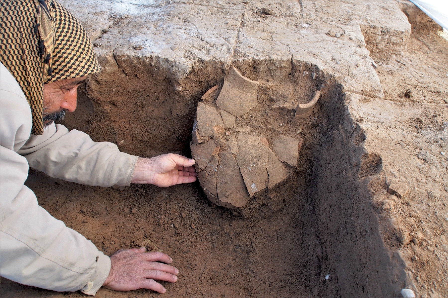 Un vas decorativ din bronz, de provenienţă romană, vechi de 1.900 de ani, descoperit în Spania
