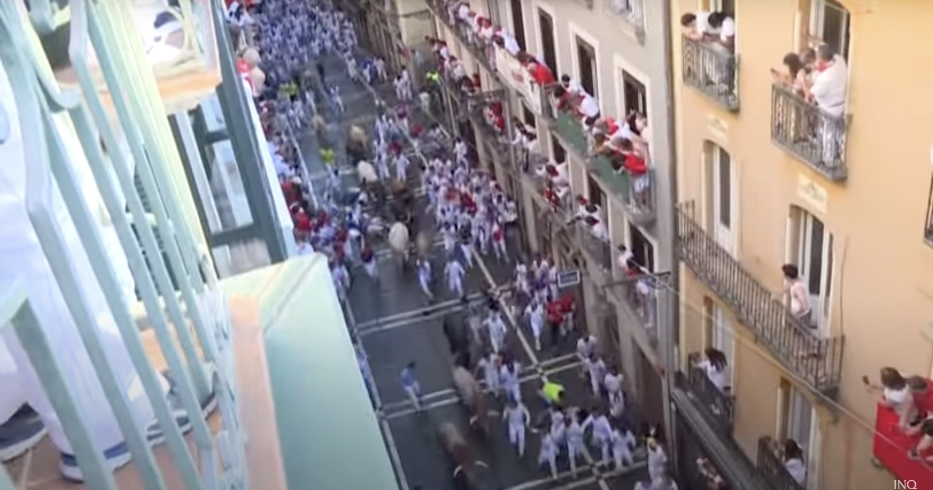Două persoane rănite grav în timpul ultimei curse cu tauri a festivalului de la Pamplona din acest an