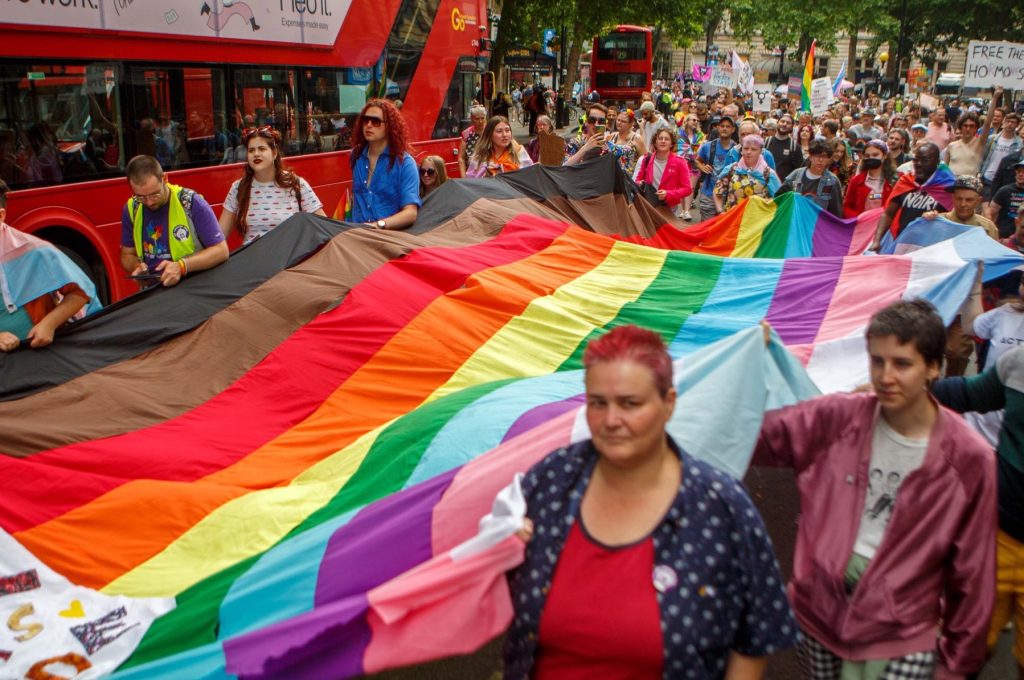 UPDATE A fost ucis suspectul din atacul de la Berlin Pride / Un tânăr de 21 de ani, cu legături islamiste