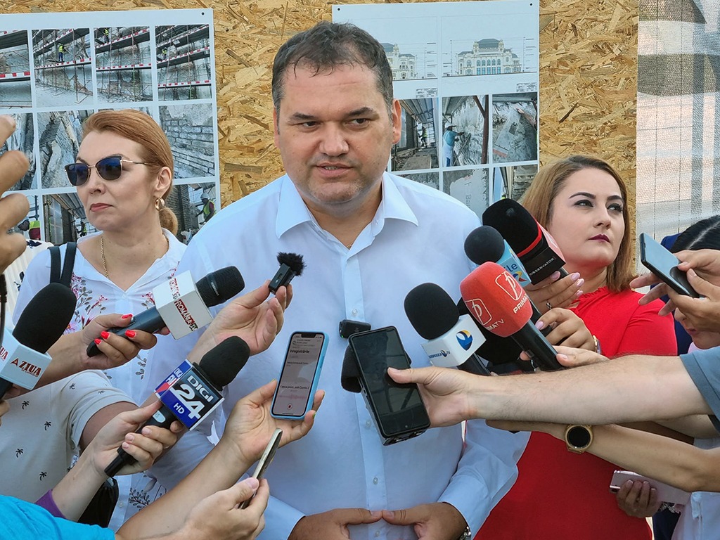 Legea care prevede mecanisme mai flexibile de recepție a lucrărilor finanțate prin PNRR a intrat în vigoare