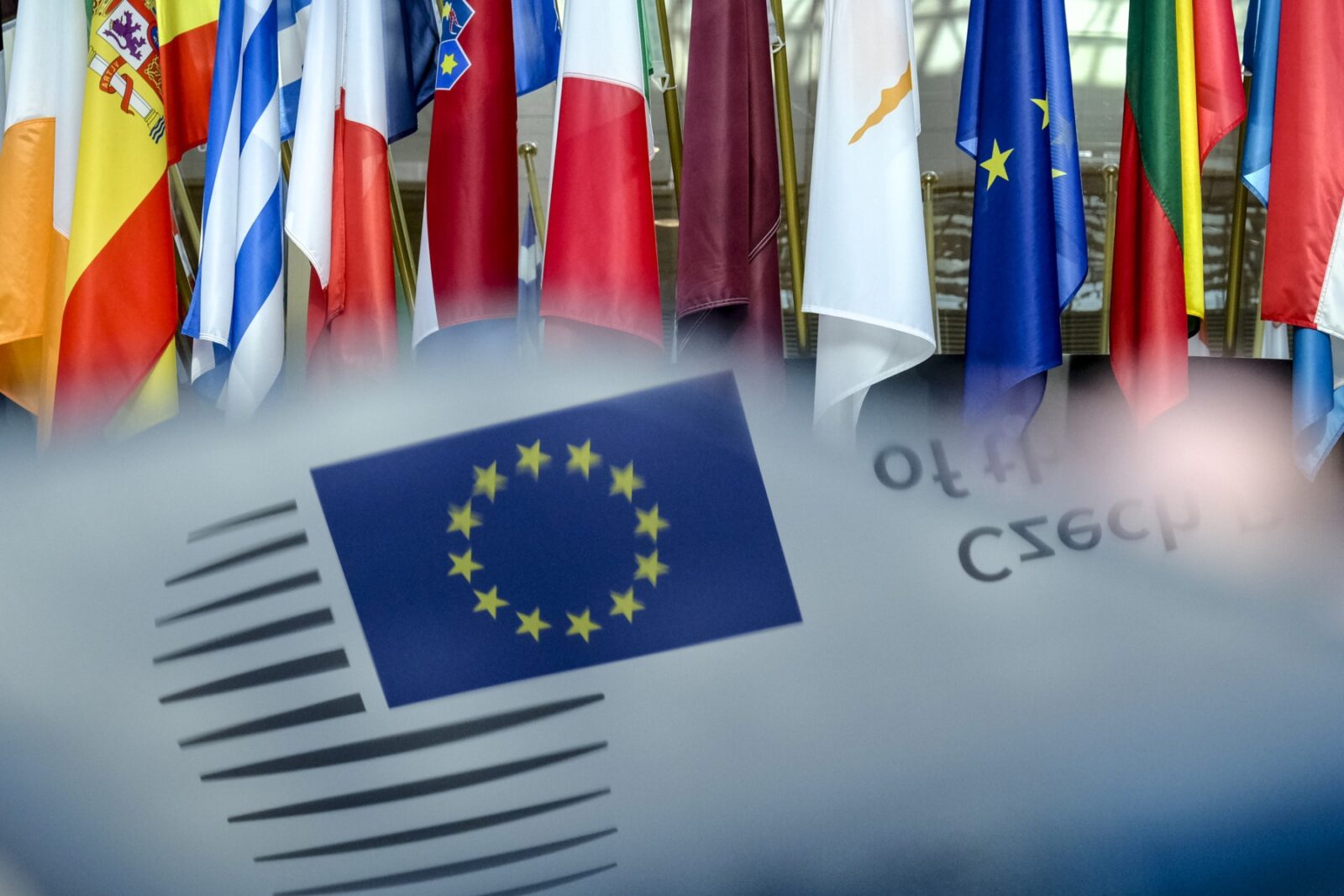 Consilierul prezidențial Valentin Naumescu: UE nu mai trebuie prezentată și explicată societății și electoratului doar ca o „pușculiță de bani”. Ar trebui să începem să cultivăm un nou discurs despre relevanța Uniunii Europene pentru România