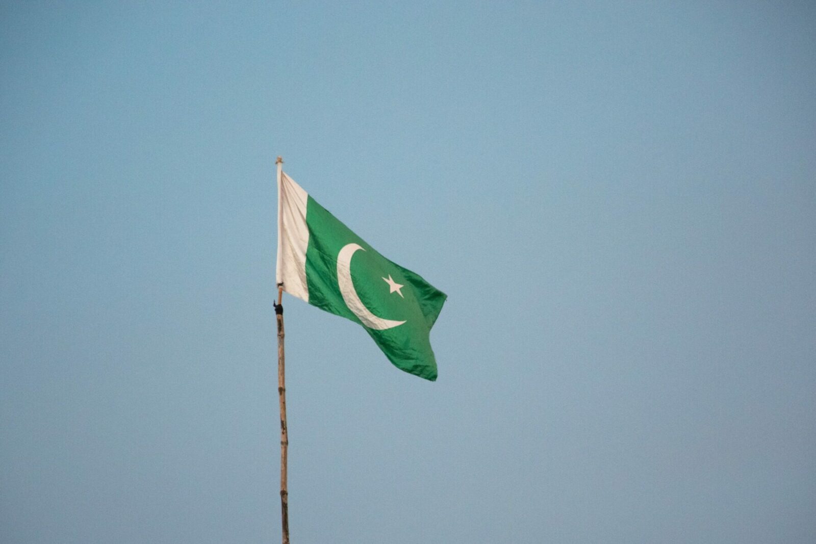 Pakistanul își reevaluează rolul de mediator între SUA și Iran pe fondul extinderii conflictului în regiune
