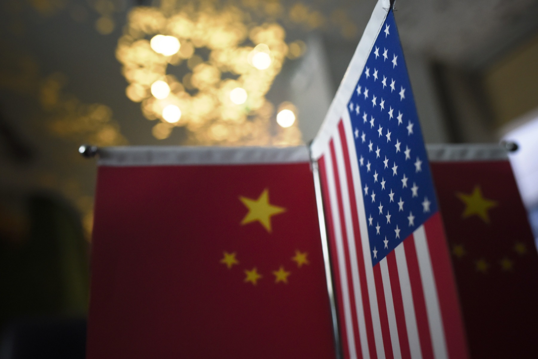 SUA și China pregătesc discuții privind inteligența artificială înaintea vizitei lui Xi Jinping la Washington