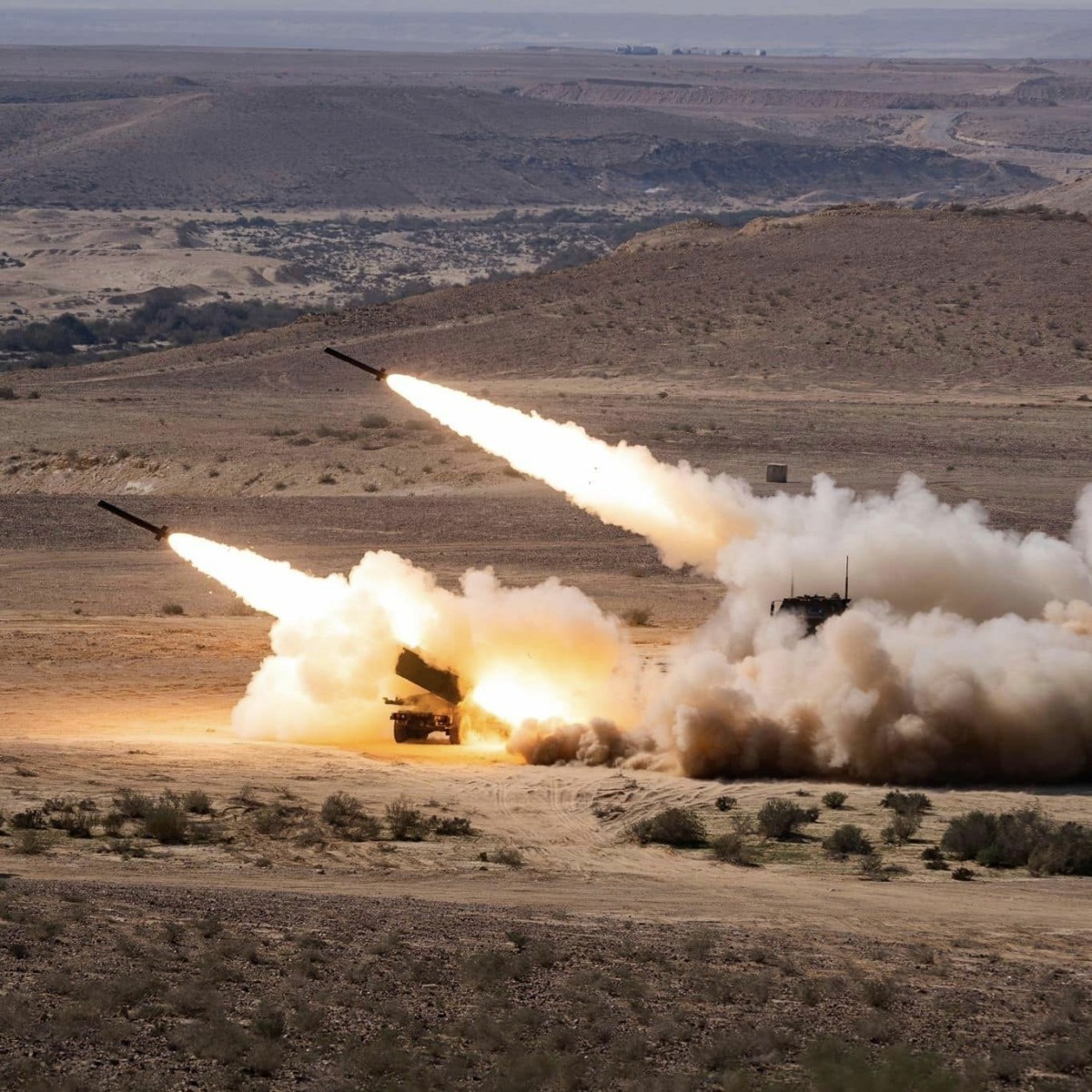 Israelul lansează atacuri asupra unor ţinte aparţinând Hezbollah şi Hamas din Liban