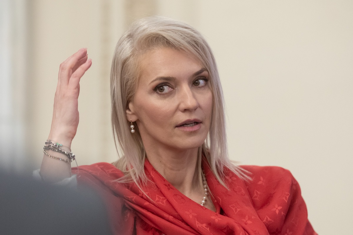 EXCLUSIV: 16 membri ai „taberei Thuma” au dat în judecată PNL. Ei cer anularea deciziilor anti-Veștea luate luni de conducerea PNL