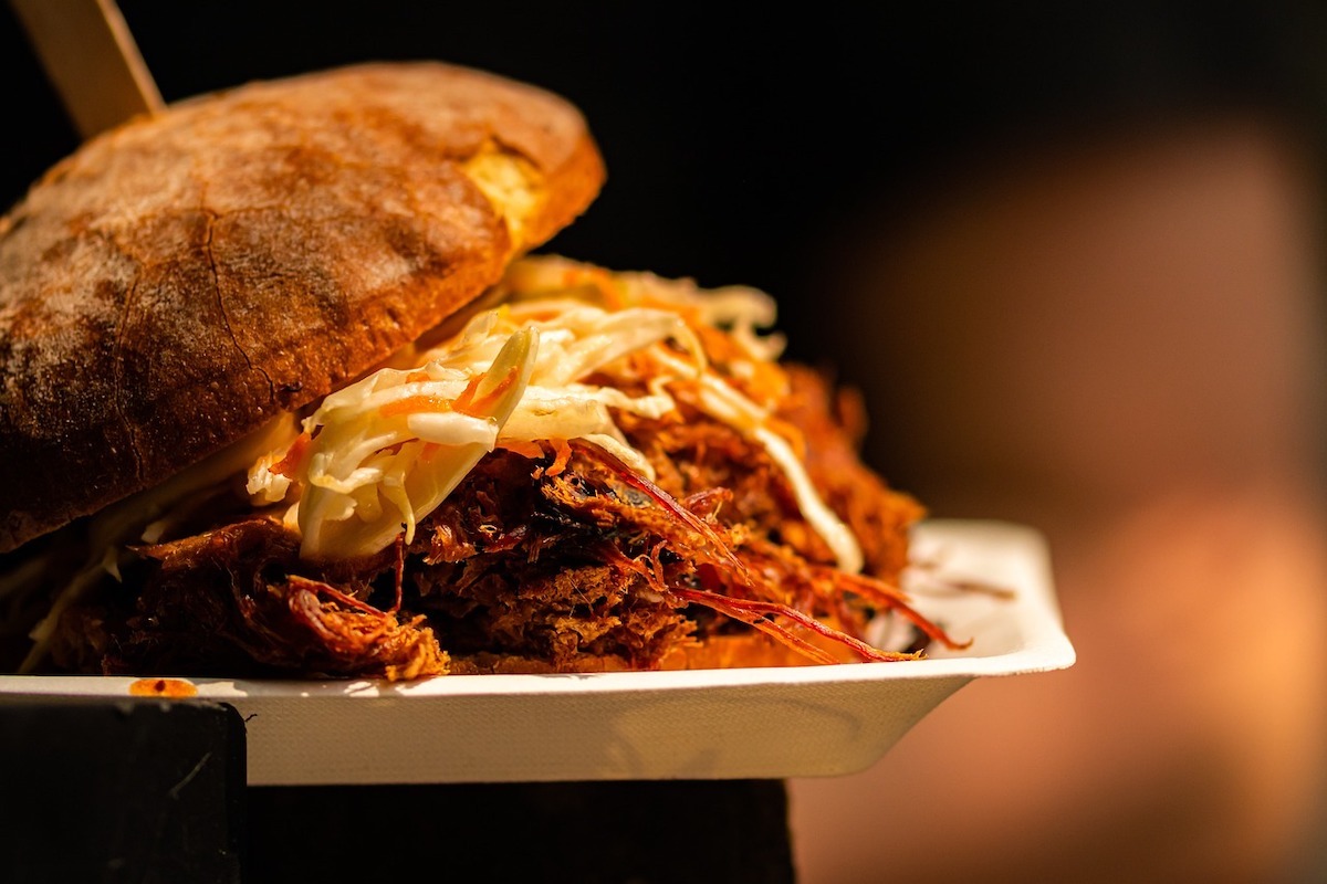 Fără Street Food Festival la Brașov în acest an. Organizatorii anunță că primăria condusă de George Scripcaru le-a interzis evenimentul vechi de zece ani