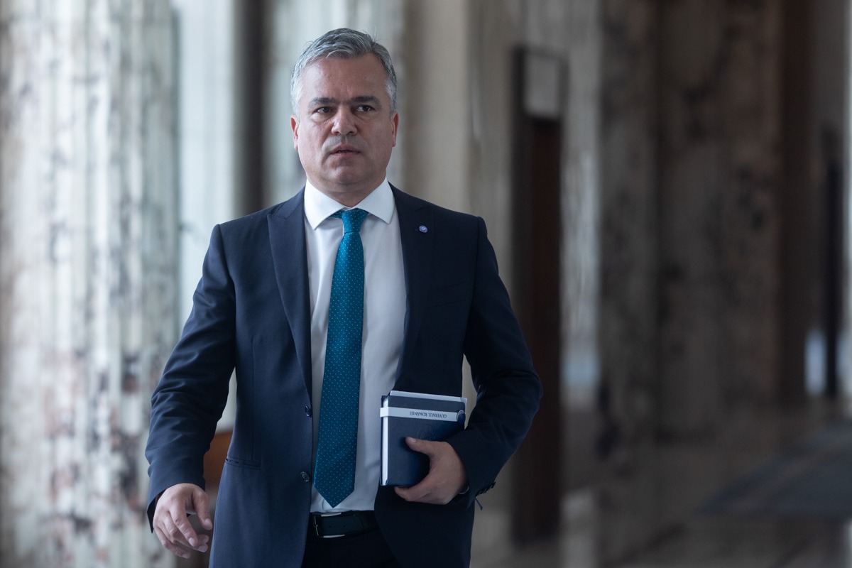 Veștea: În PNL avem 12 președinți de CJ, cinci dintre vor să rămânem la guvernare / Nu a vrut să spună numărul de parlamentari liberali care vor vota guvernul: ”Cred că e moral să păstrez decența”