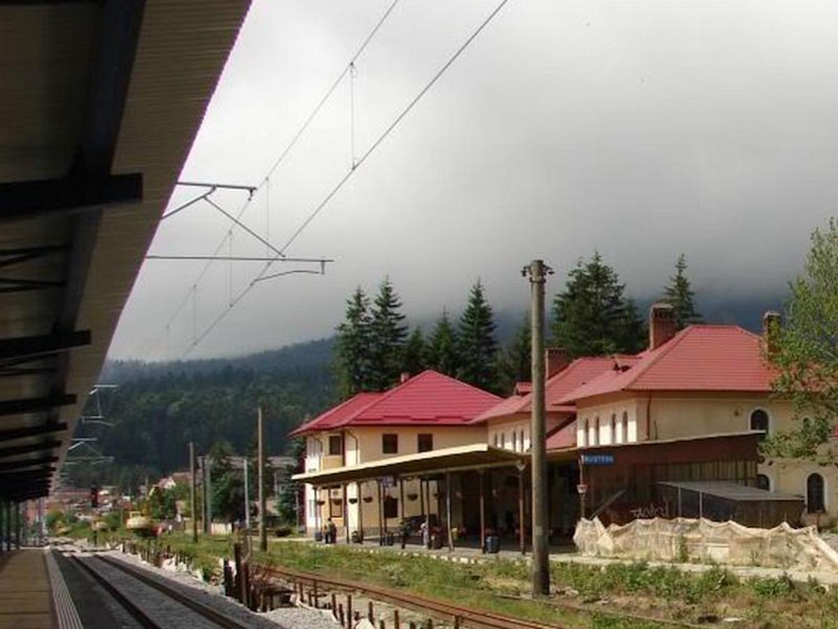 Furnizarea apei, întreruptă parțial în Azuga și Bușteni din cauza creșterii turbidității apei brute