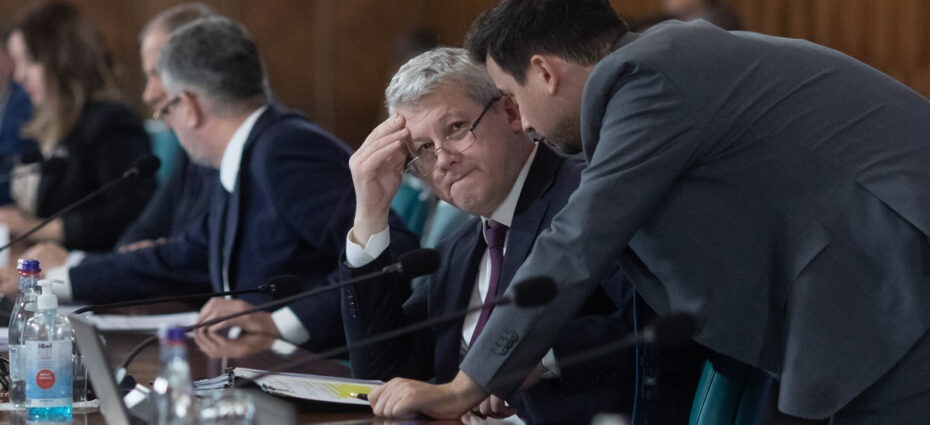 Catalin Predoiu, ministrul Afacerilor Interne