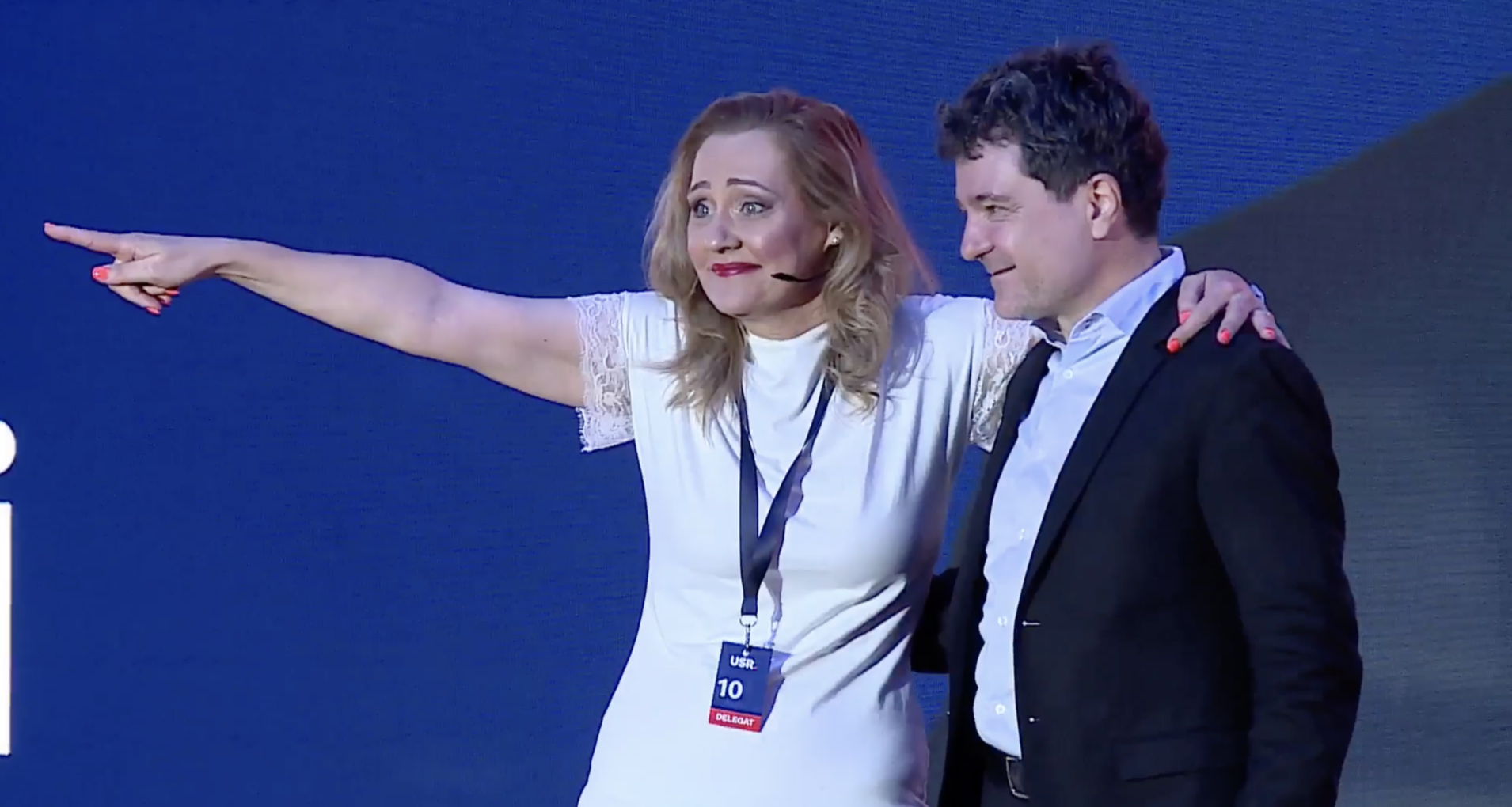 Elena Lasconi îl ia la rost pe Nicușor Dan: „Cât de greu e să spui: am fost stupid?”