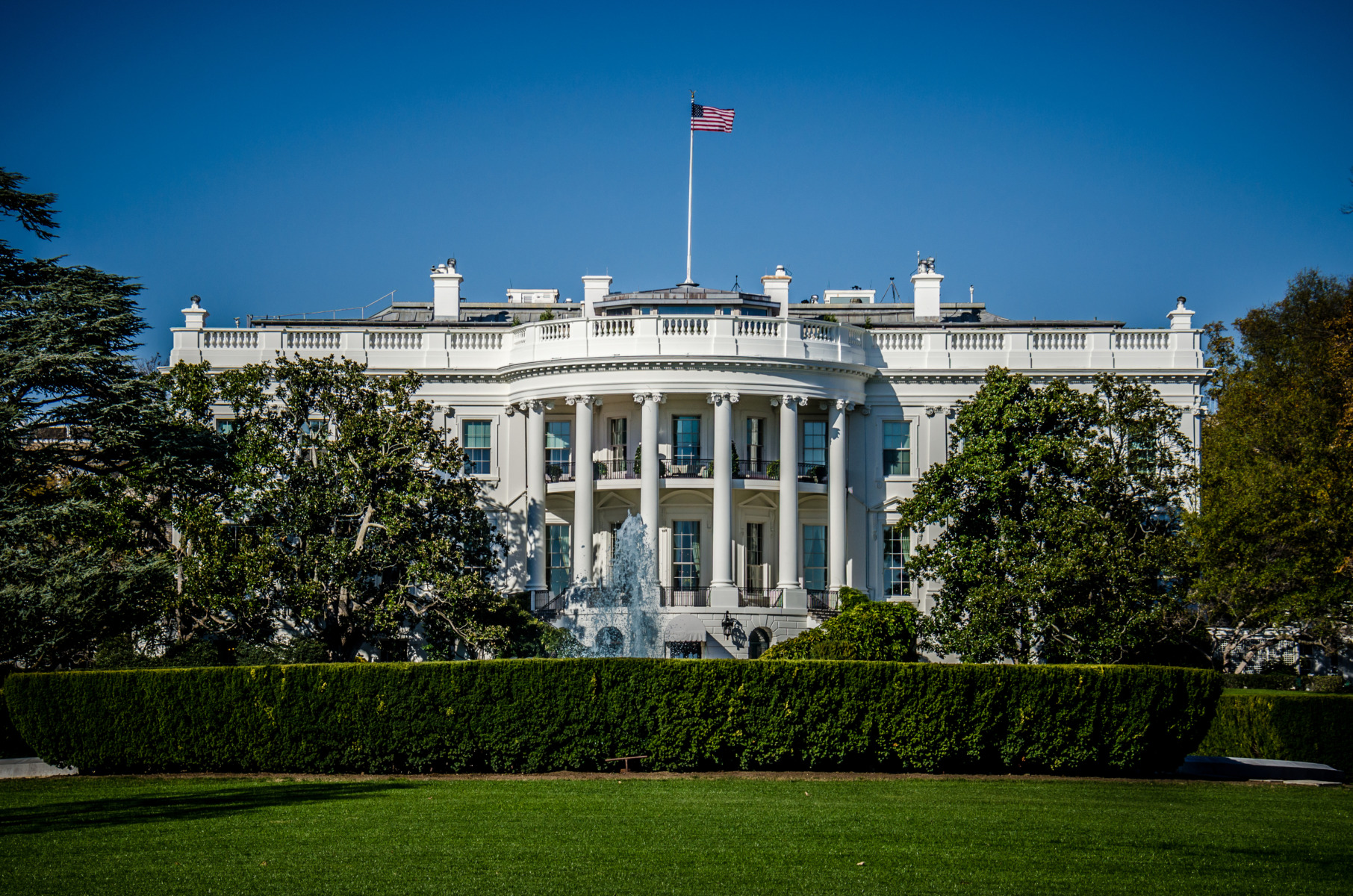 Securitate sporită la Casa Albă după tentativele de asasinat care l-au vizat pe Donald Trump