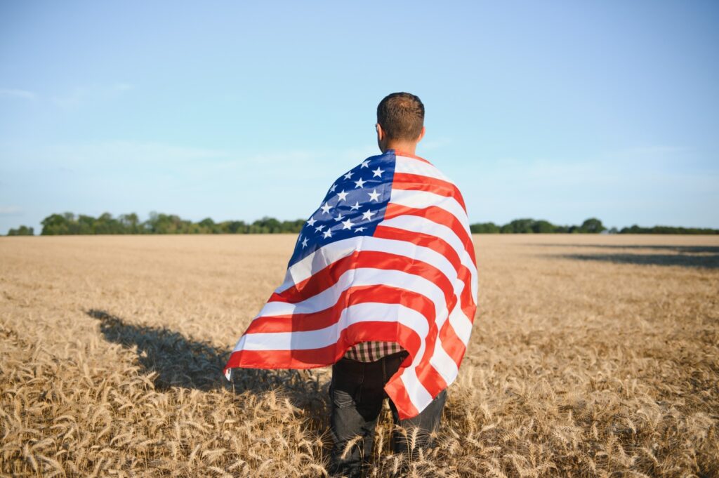 Aproape jumătate dintre americani nu știu ce aniversează pe 4 iulie / 61% cred că America este în continuare „țara oportunităților”