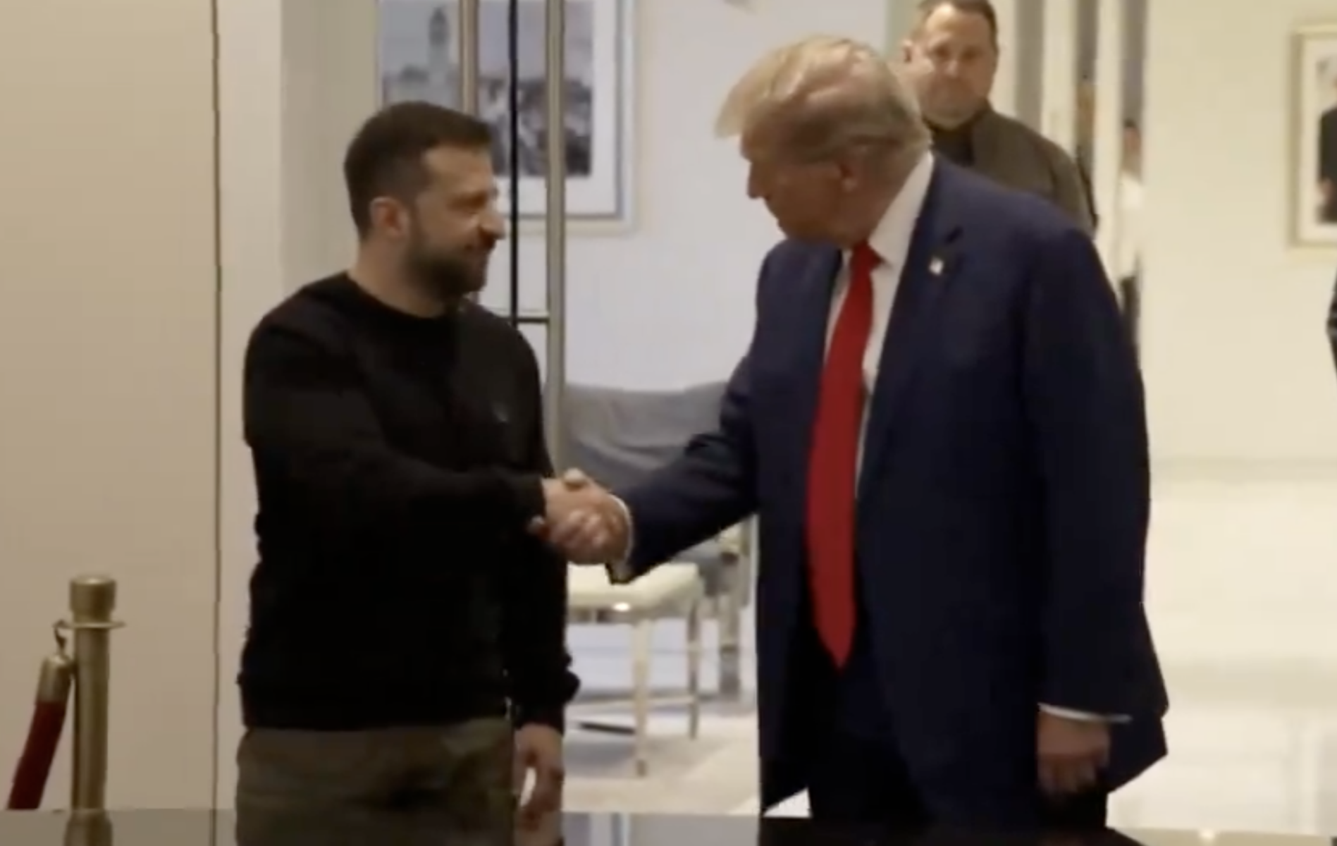 Zelenski, explicații despre „una sau două probleme spinoase” la care s-a referit Trump la întâlnirea pe care au avut-o