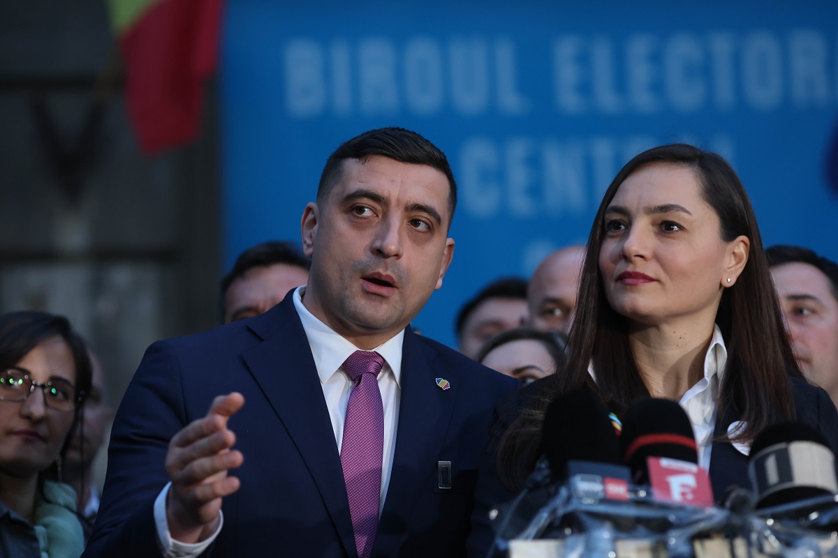 BREAKING Adrian Veștea, premierul lui Nicușor Dan, anunță că nu își depune mandatul și așteaptă voturile extremiștilor din AUR: ”Nu am nici un fel de rezervă. Nu mă deranjează deloc că vor fi și parlamentari AUR care mă vor vota din patriotism”