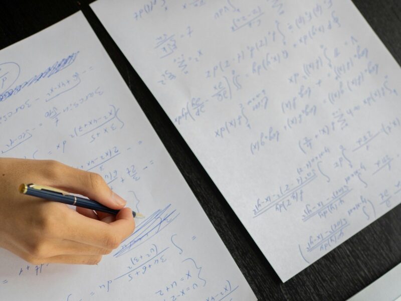 Problema 4 din subiectele la Matematică este un pic atipică, explică profesoara Mioara Ioniță: Se ia nota 7 lejer, subiectele sunt frumos făcute