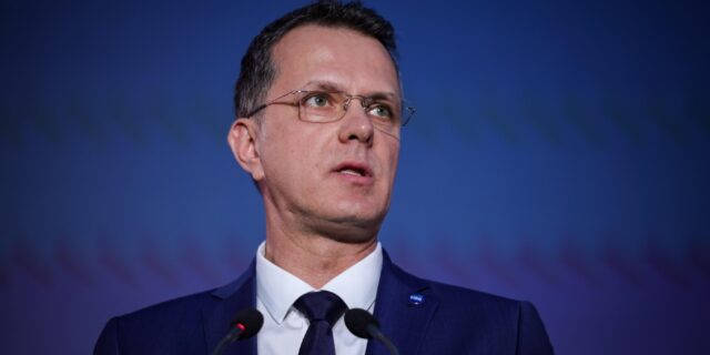 ionut mosteanu, usr