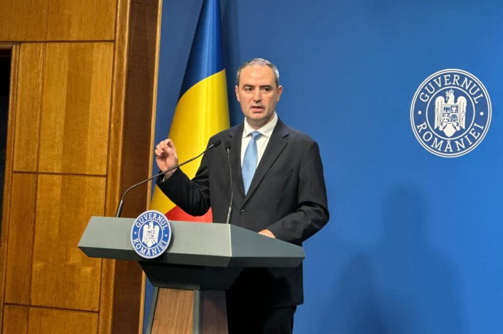 Ministerul Finanțelor, discuții cu oficialii Fitch Ratings despre evoluția consolidării fiscale. Alexandru Nazare: Menținerea ratingului de țară este obligatorie