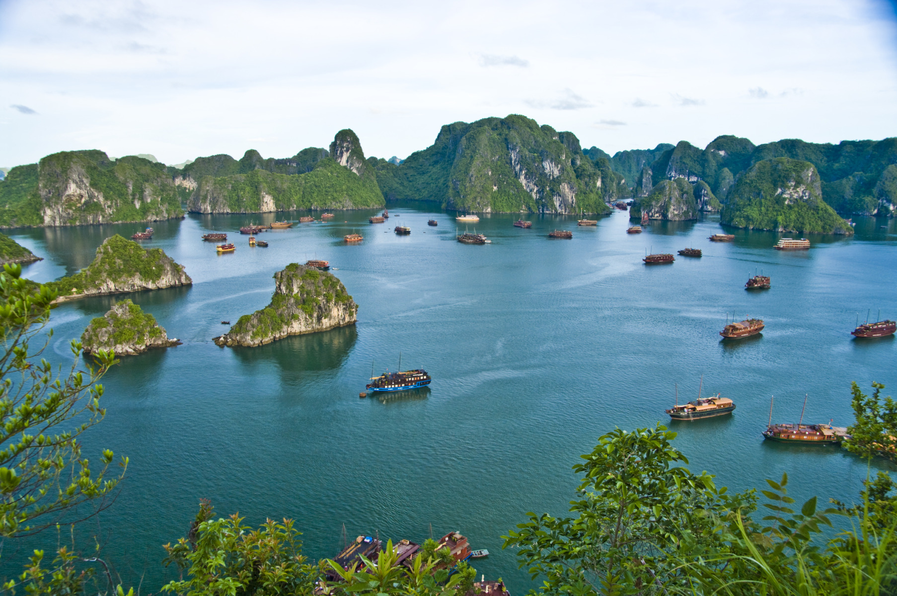 15 turiști indieni au murit după ce o barcă cu motor s-a răsturnat în sudul Vietnamului