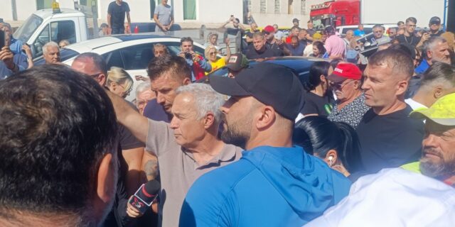 Calin Georgescu brosteni