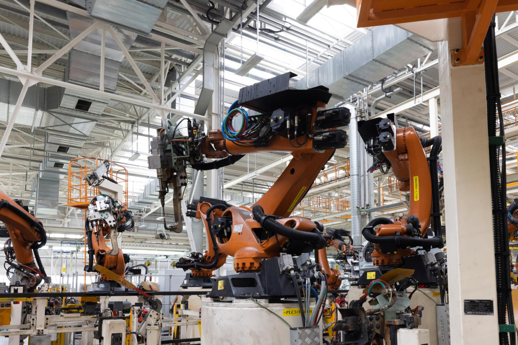 Nvidia va dezvolta în Japonia roboți cu inteligență artificială pentru construcția de nave