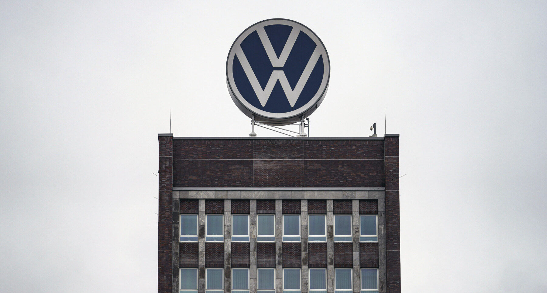 Ministru german: Taxe vamale mai mari pentru mașinile chineze ar putea atrage investiții la fabrica Volkswagen din Saxonia