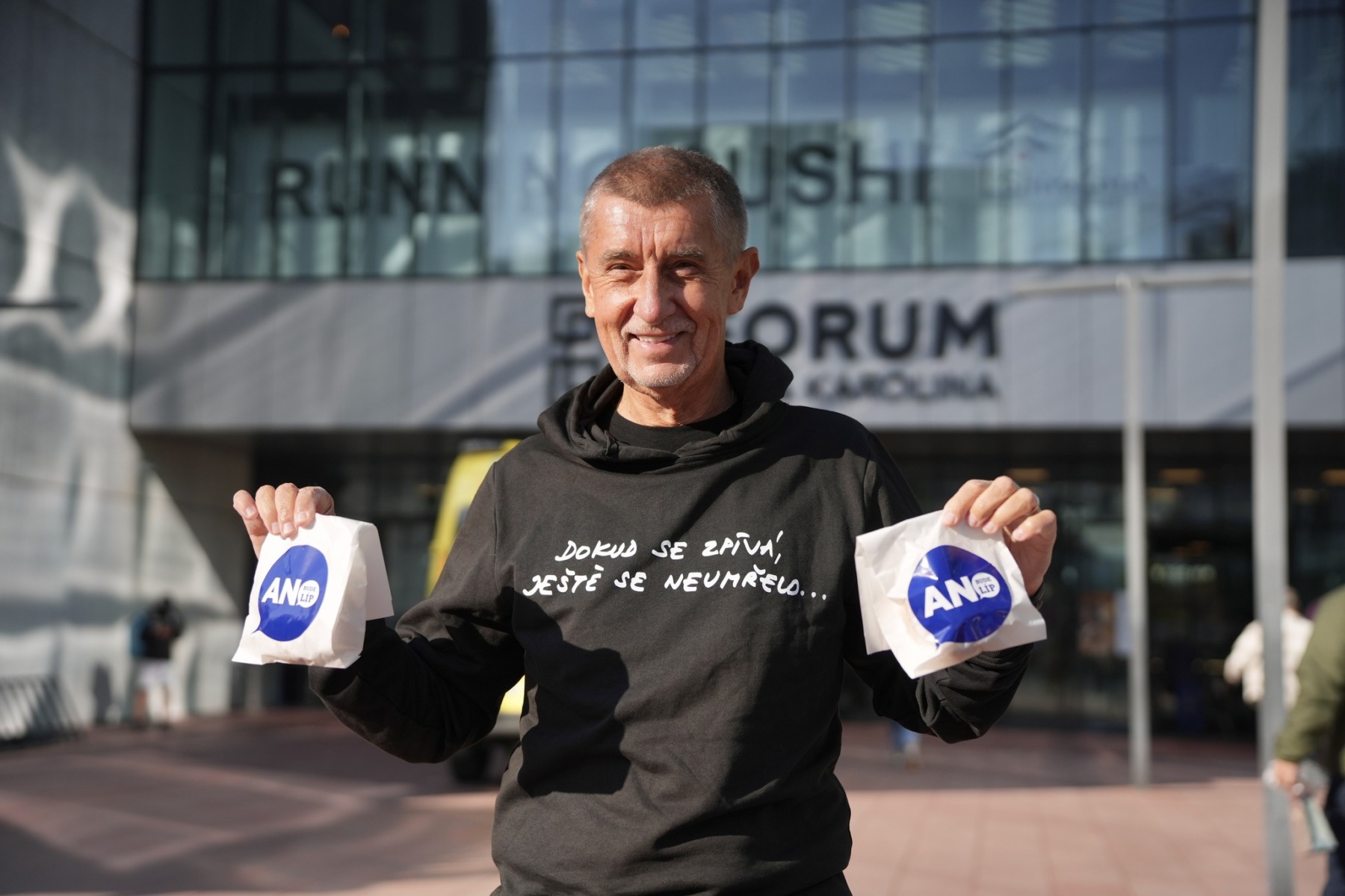 Parchetul European investighează folosirea fondurilor europene de către companiile premierului ceh Andrej Babis