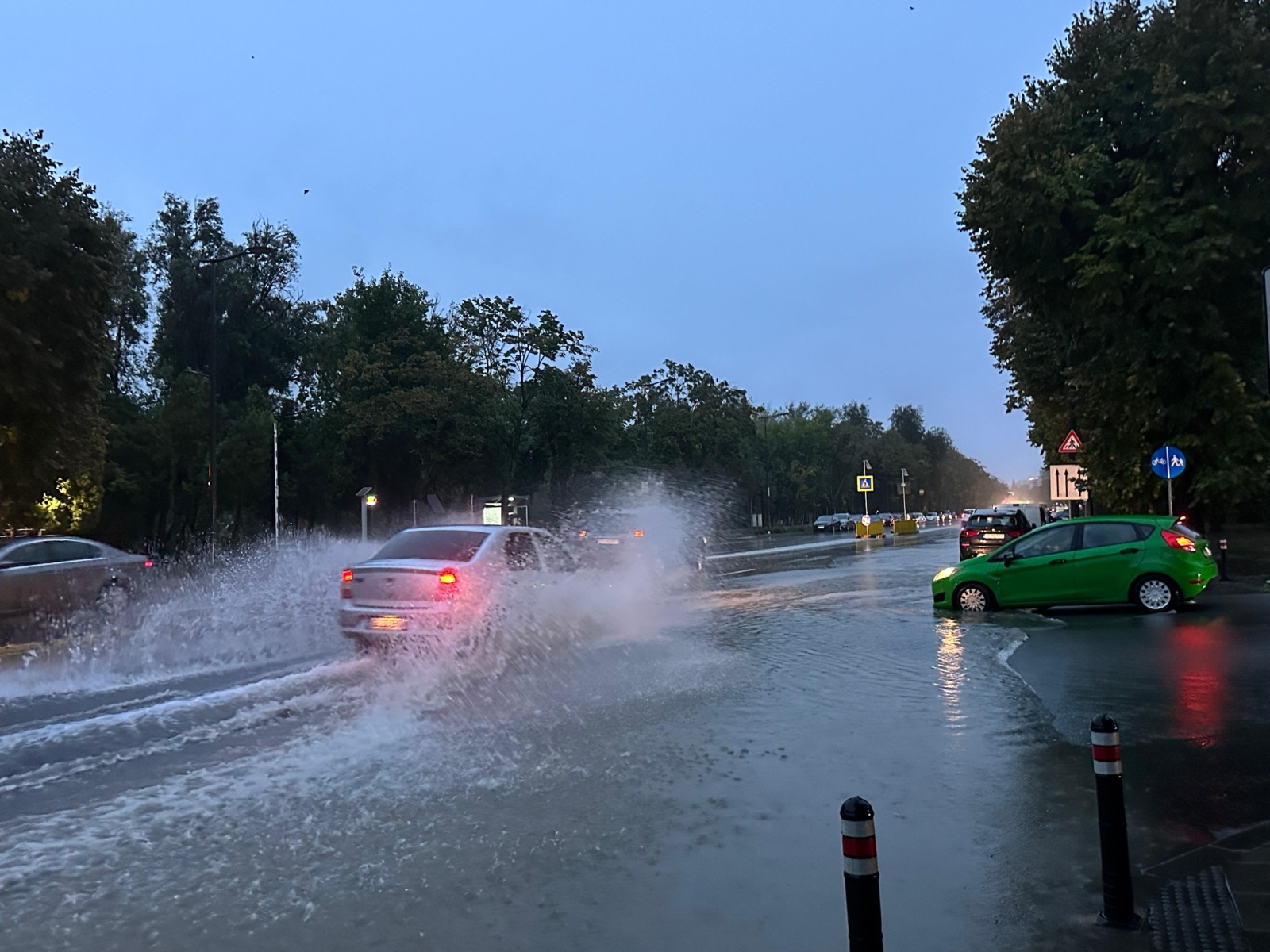ANM: Cod Roșu de vijelie în județele Ilfov și Ialomița / Cod Portocaliu în județele Constanța și Tulcea