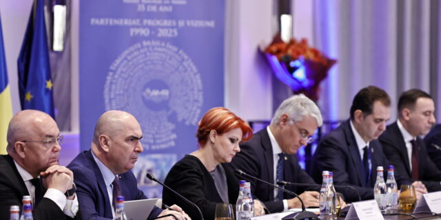 Ilie-Bolojan-si-primarii-Emil-Boc-si-Lia-Olguta-Vasilescu