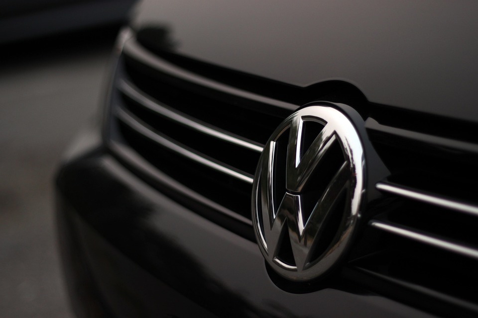 Volkswagen va renunţa la 50.000 de angajaţi până în 2030
