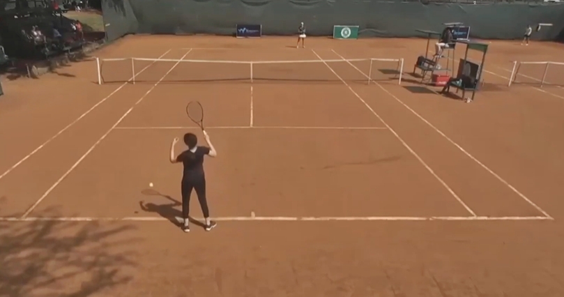 Scene ireale în tenis: A primit wildcard la un turneu ITF, dar nu știe să joace