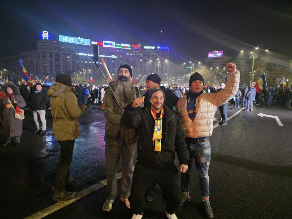 patriotii de la protestul AUR