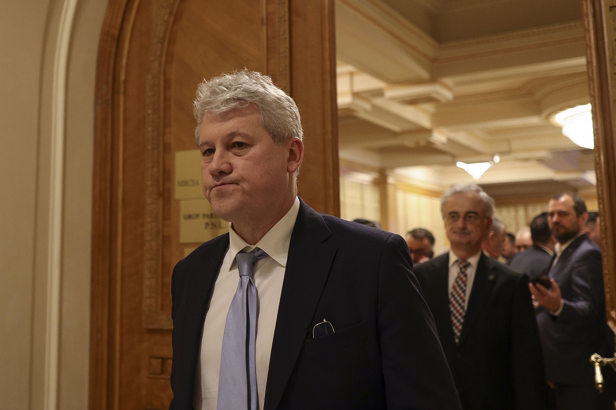 Cătălin Predoiu susține public ca PNL să facă alianță cu PSD : „Soluția ieșirii din impasul politic este un compromis politic rezonabil, prin instalarea unui guvern Veștea și refacerea Coaliției”
