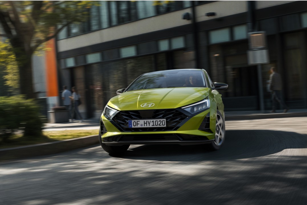 Hyundai i20 – hatchback urban echilibrat pentru aventuri de zi cu zi