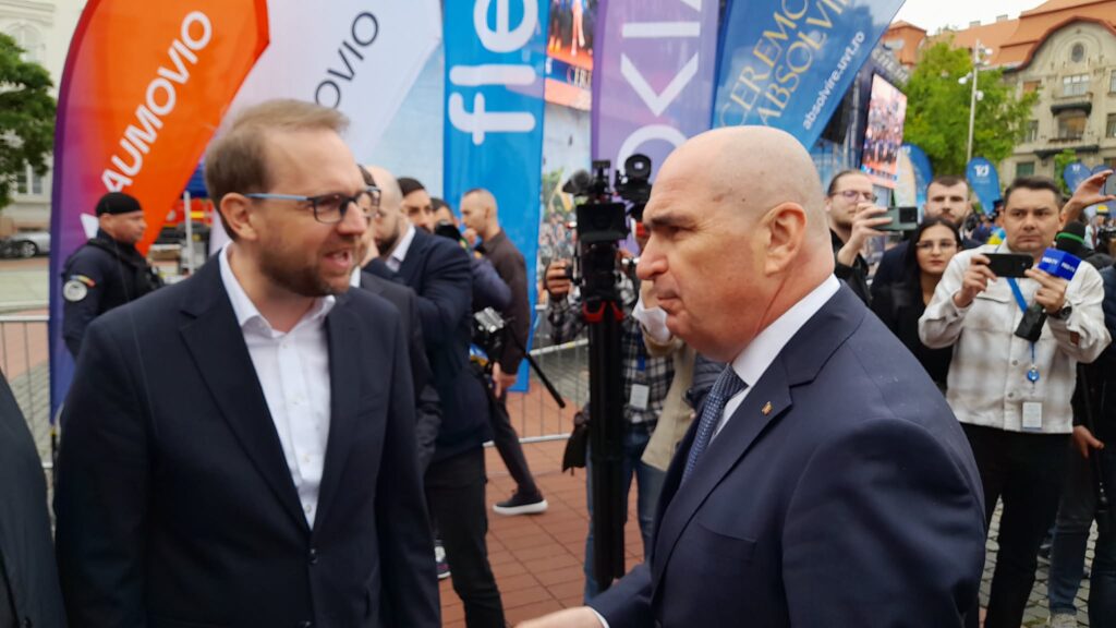 SONDAJ A crescut semnificativ încrederea în Ilie Bolojan și Dominic Fritz / Sorin Grindeanu, prăbușit în clasamentul încrederii / PSD a căzut pe locul 3 / Blocul PNL – USR se apropie de scorul AUR