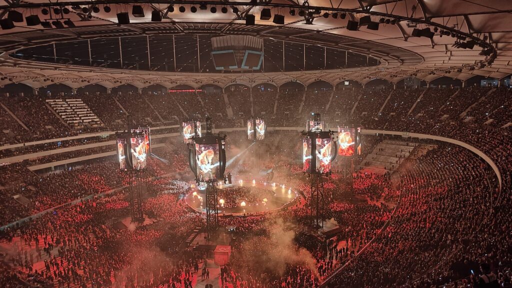 Momentul Compact la concert Metallica