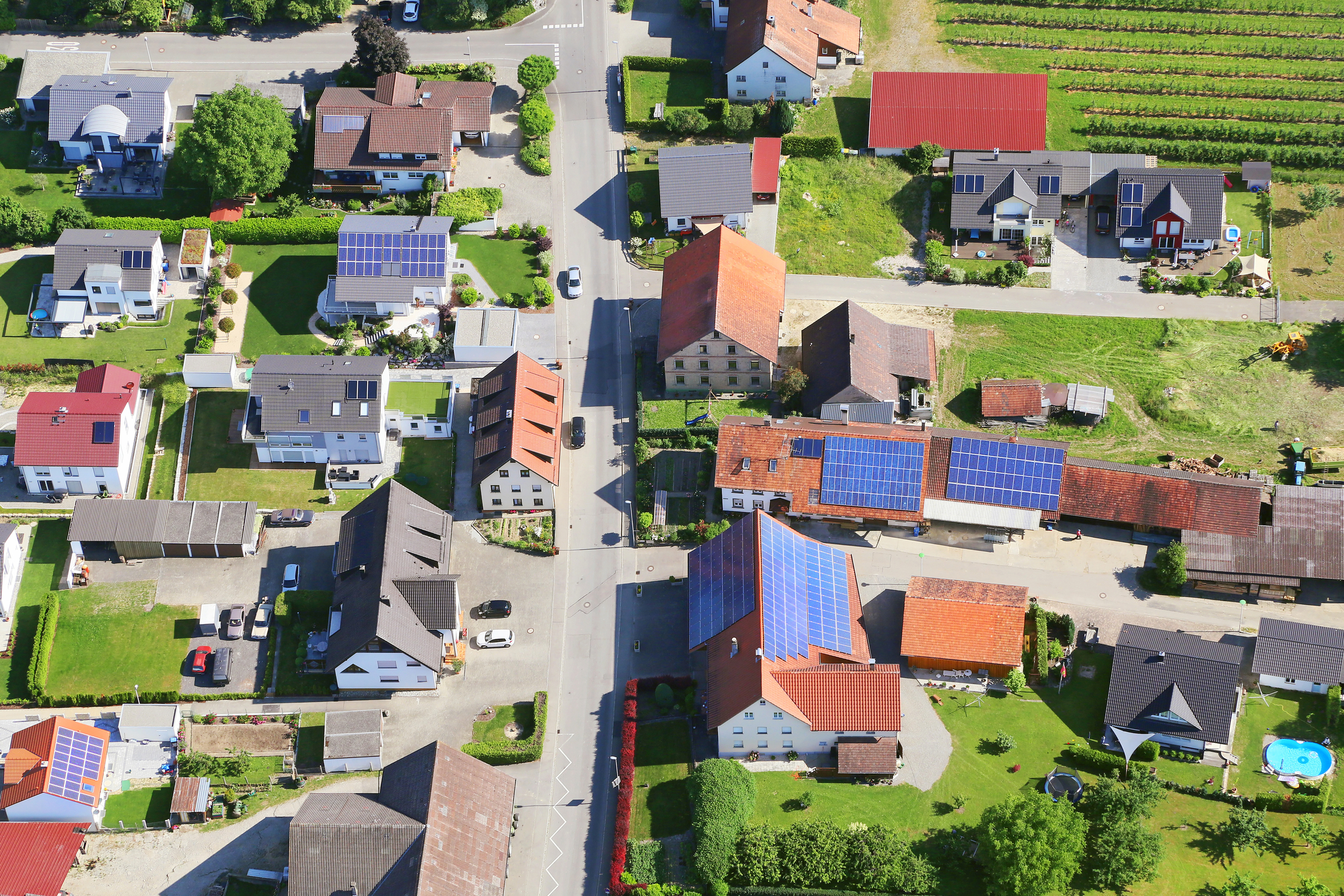 Fonduri de 170 de milioane de euro pentru proiecte energetice locale în cinci județe din România / Corina Murafa: Comunitățile de energie pot reduce facturile individuale și pot deveni un instrument împotriva sărăciei energetice