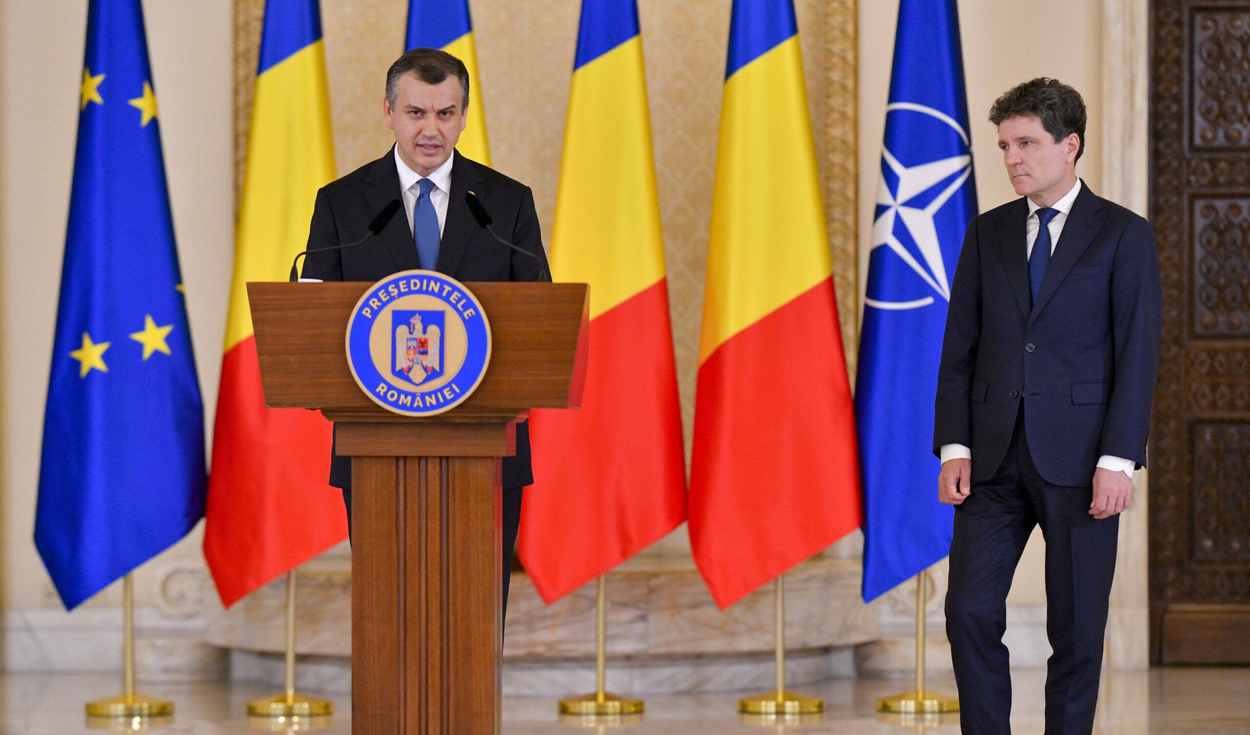 Lista completă a Guvernului Tomac: Trei miniștri puși de PSD, plus fosta mână dreaptă a Elenei Udrea, plus doi consilieri prezidențiali
