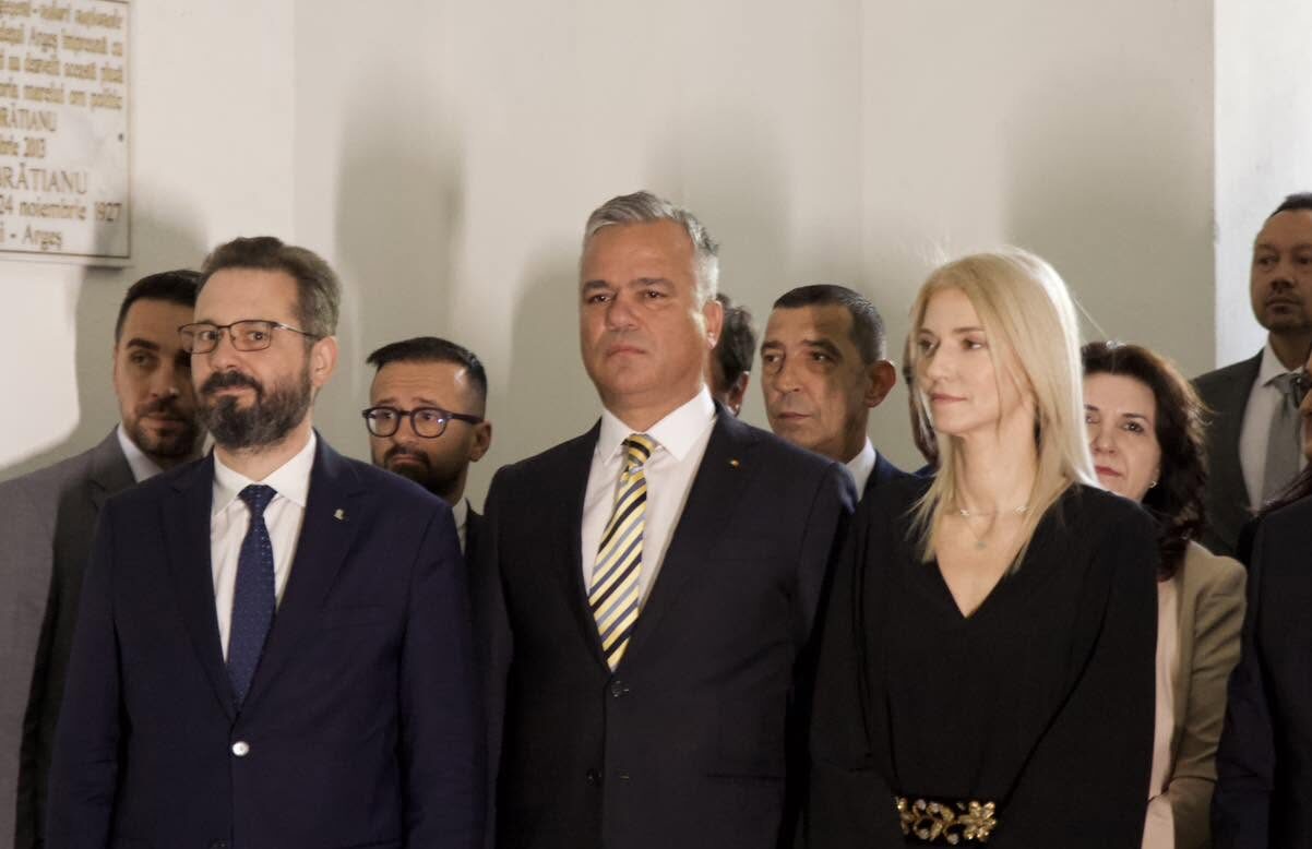 EXCLUSIV. Cei 16 membri ai ”taberei Thuma” au dat iar în judecată PNL, tot la Tribunalul Ilfov / Miza ar fi stoparea Congresului PNL, programat duminică