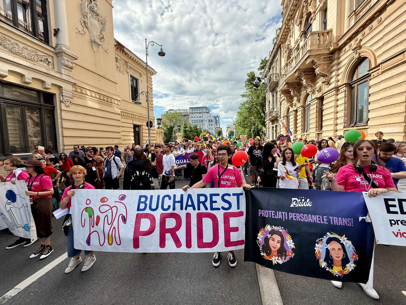 17 sancţiuni contravenţionale aplicate de Jandarmerie în urma marşului pentru normalitate şi a Bucharest PRIDE