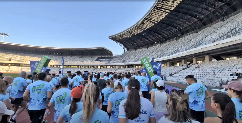 VIDEO: Botezul „focului” pentru Cluj Running Festival – Prima ediție a competiției a sfidat canicula