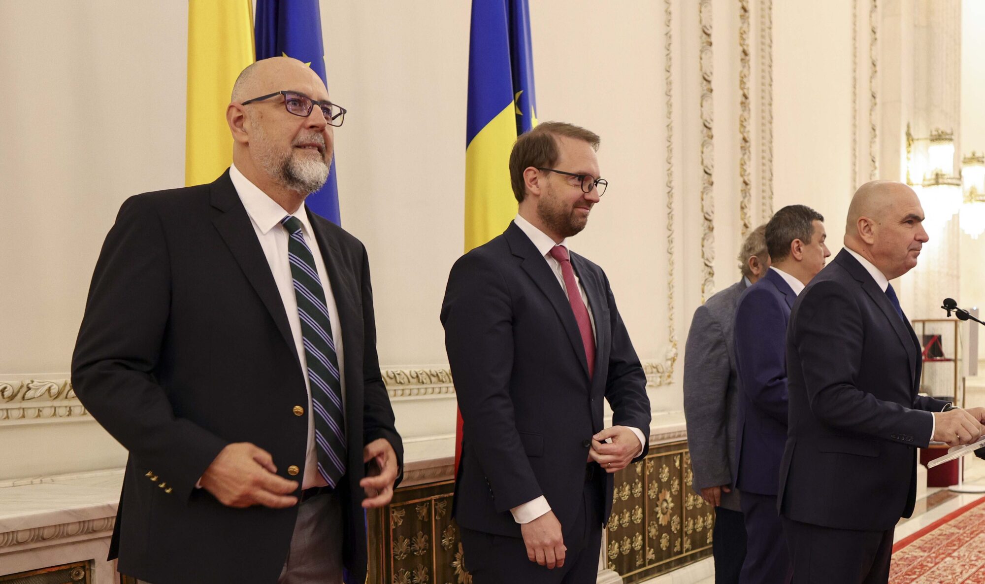 SURSE: Ilie Bolojan, Dominic Fritz și Kelemen Hunor au discutat marți înainte de consultările cu președintele Nicușor Dan