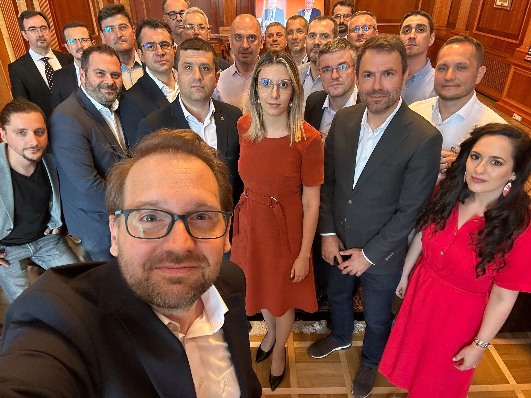 Dominic Fritz, în așteptarea sentinței sale: Ce zi de coincidențe. Orice se întâmplă, noi rămânem în picioare / Riscul de a rămâne fără mandatul de primar