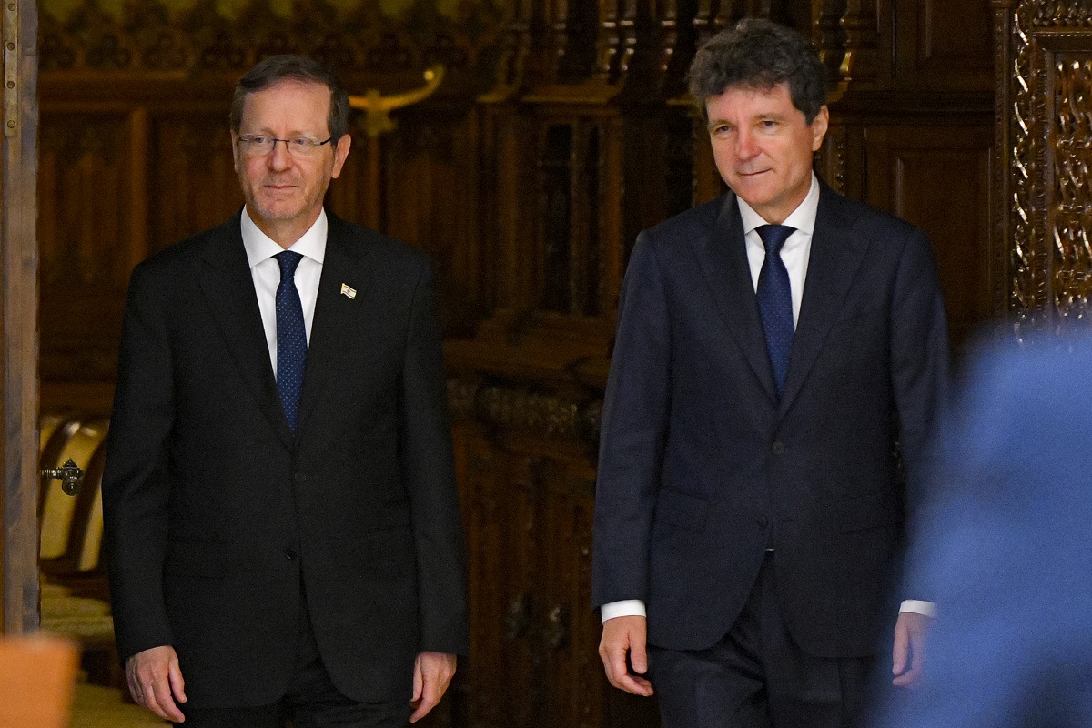 Nicuşor Dan, alături de Isaac Herzog: Vedem o creştere a discursului care instigă la ură şi trebuie să acţionăm cu fermitate şi, în acelaşi timp, cu tact împotriva acestor tipuri de manifestări