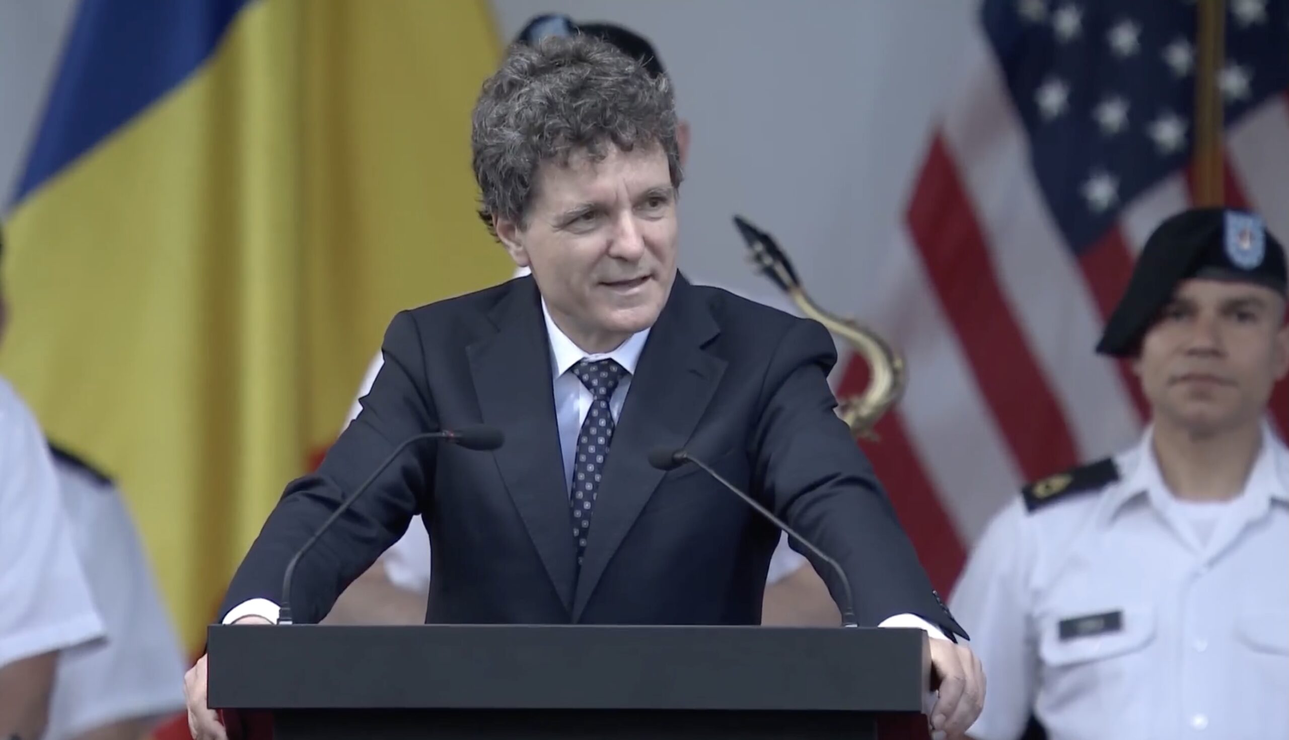 Nicușor Dan la recepția de Ziua Independenței: Independența a fost câștigată prin luptă și cu sprijinul mai multor puteri europene / Vă asigur că România își asumă pe deplin responsabilitatea pentru propria apărare și contribuie la securitatea partenerilor săi