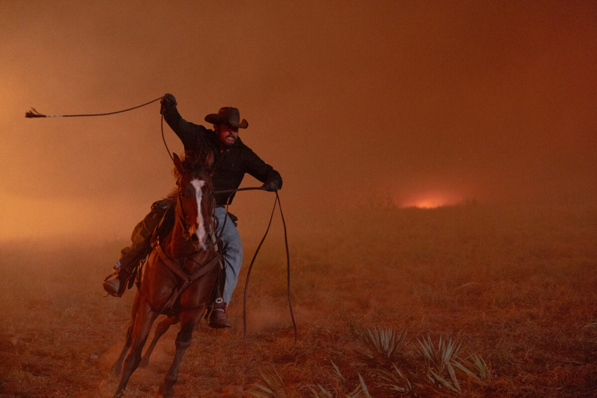 Cultura cowboy: de ce continuă să fascineze într-o lume dominată de tehnologie / Libertate, responsabilitate și nostalgie într-unul dintre cele mai rezistente mituri culturale ale lumii moderne